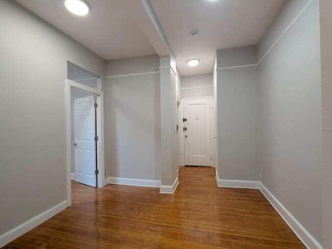 Foto del edificio - 2 bedroom in New York NY 10022