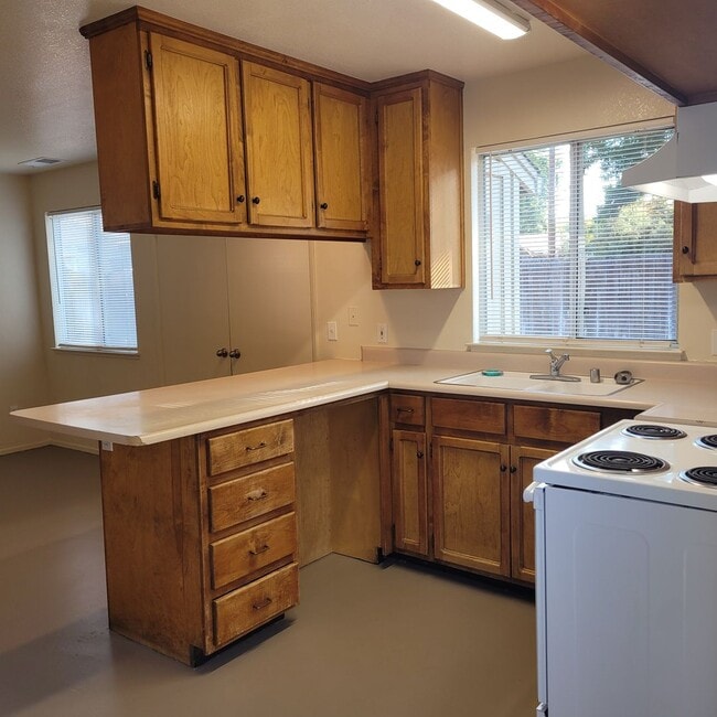 Foto del edificio - 430 N Beech St