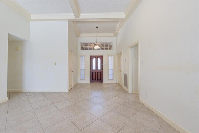 Building Photo - 14207 Heatherhill Pl