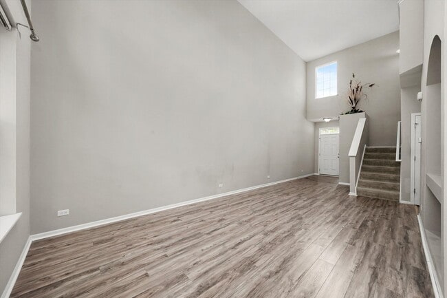 Foto del edificio - 485 S Jade Ln