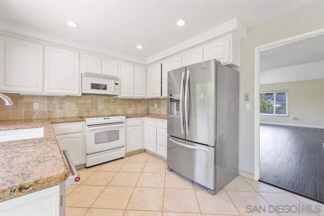 Foto del edificio - 3576 Ridge Rd