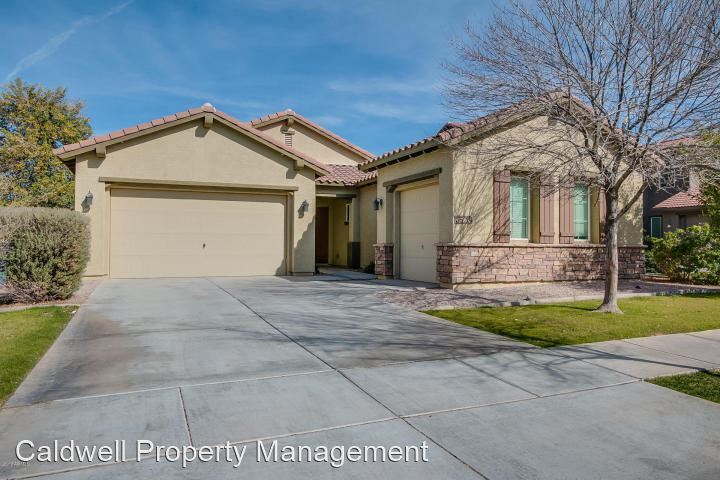 Primary Photo - 3526 E Sierra Madre Ave