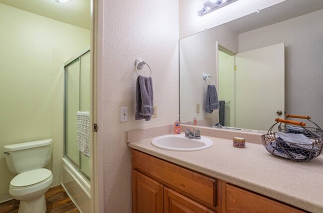 Building Photo - 2950 Portage Bay W