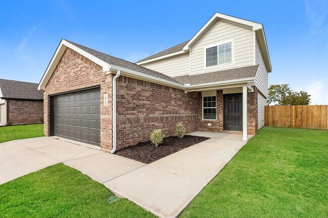 Foto del edificio - 2408 Rosewood Ln