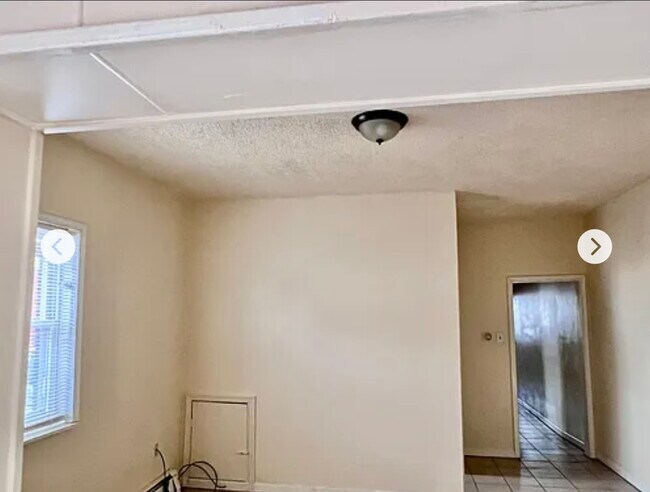 Foto del edificio - 6301 Reedland St