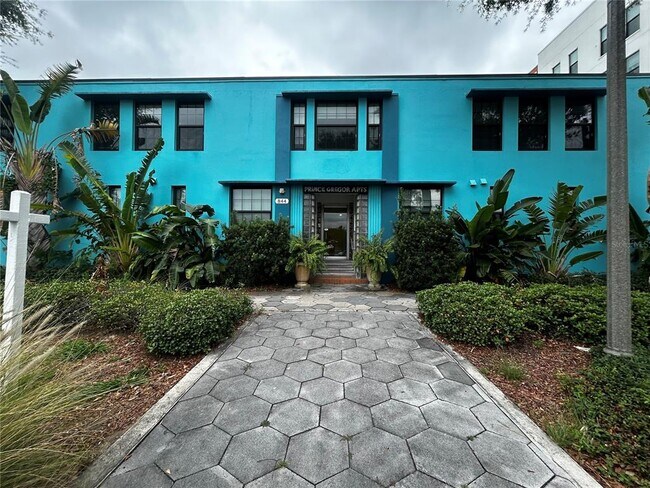Foto del edificio - 844 5th Ave S
