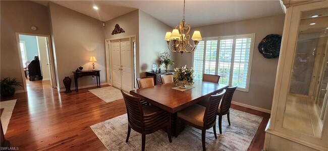 Foto del edificio - 1417 Foxfire Ln
