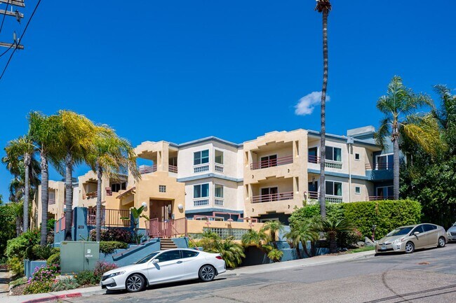 Foto del edificio - Mission Hills Condo with Stunning Views