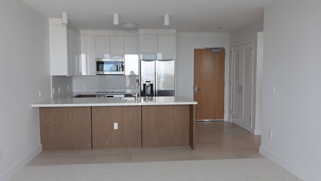 Kitchen - 629 Keeaumoku St