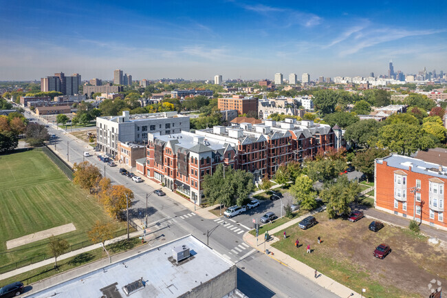 Aerial Photo - 946 E 43rd St