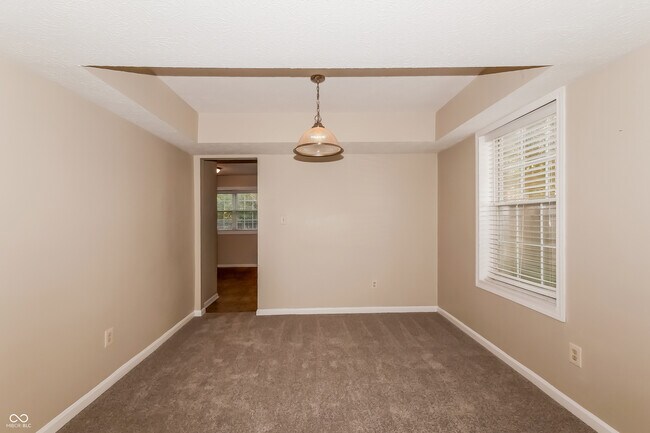 Building Photo - 1202 Pine Mountain Way