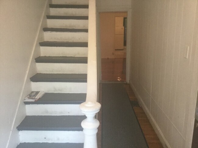 Foto del edificio - 304 2nd St