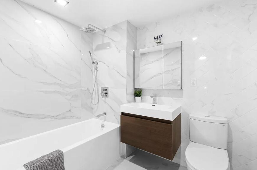 Foto del edificio - 0 bedroom in Brooklyn NY 11229