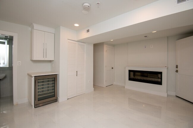 Foto del edificio - 1740 Q St NW