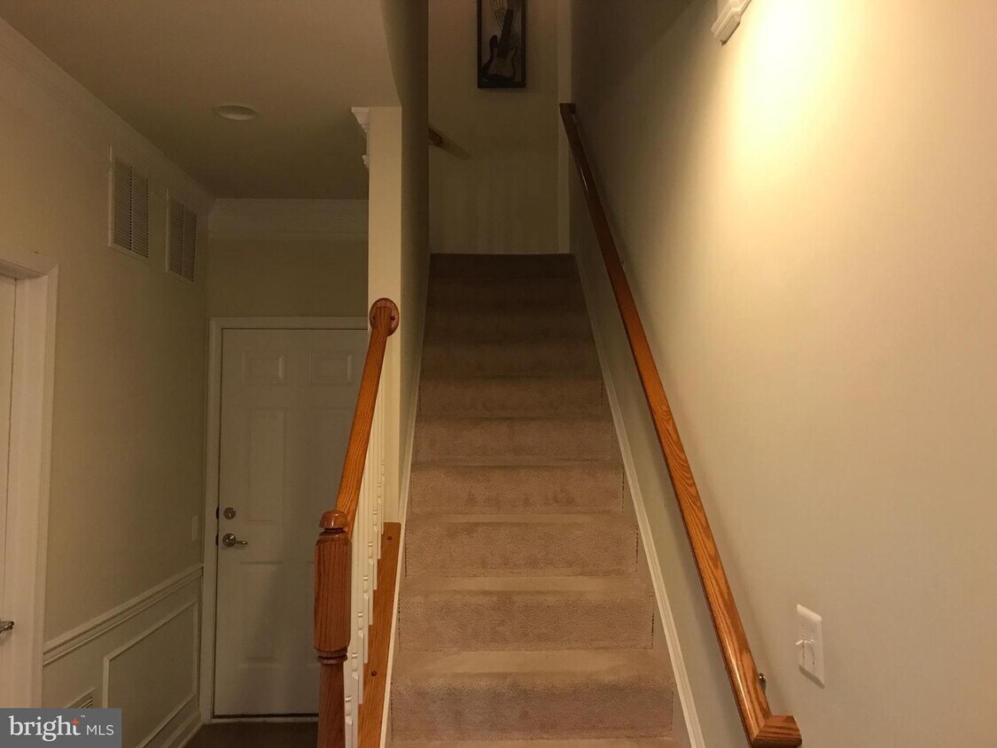 43581 Taylor Tree Terrace, Chantilly, VA 20152 Townhouse for Rent in