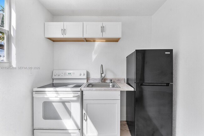 Foto del edificio - 1521 NW 62nd Terrace