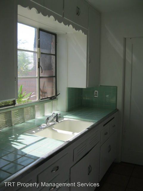 Foto del edificio - 3001 E 4th St