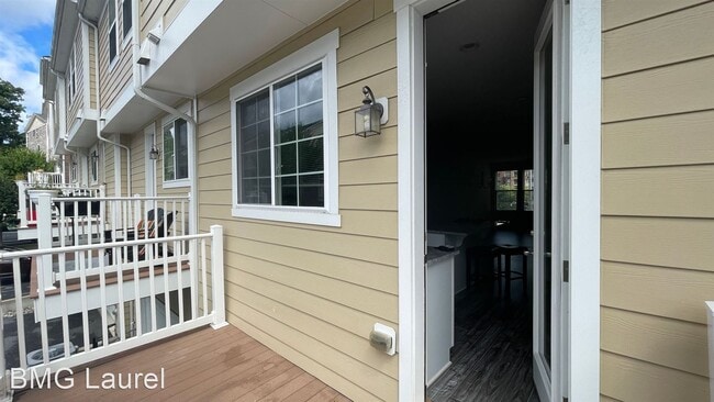 Building Photo - 4 br, 3.5 bath House - 634 Cobbler Pl