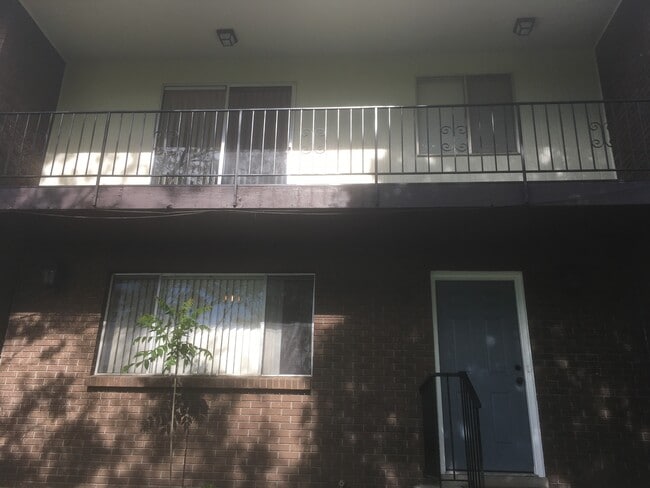 Foto del edificio - 2477 E 2100 S