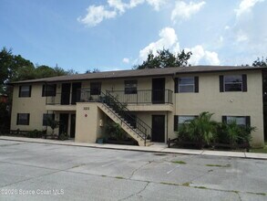 Building Photo - 323 Olmstead Dr