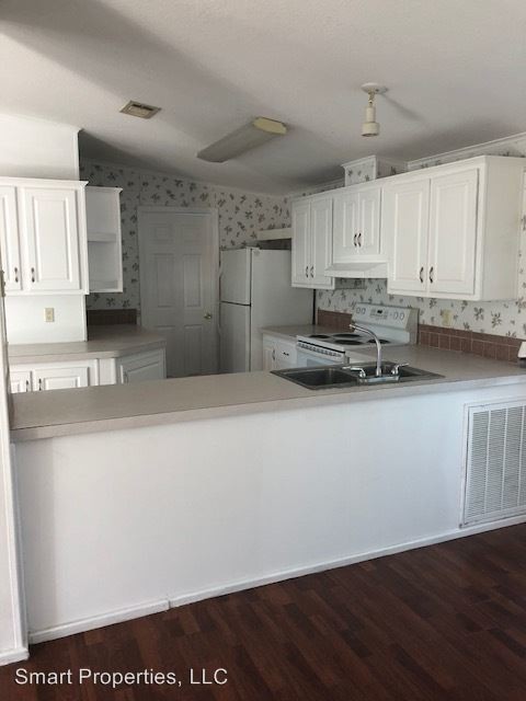 Foto del edificio - 13926 Rockridge Rd