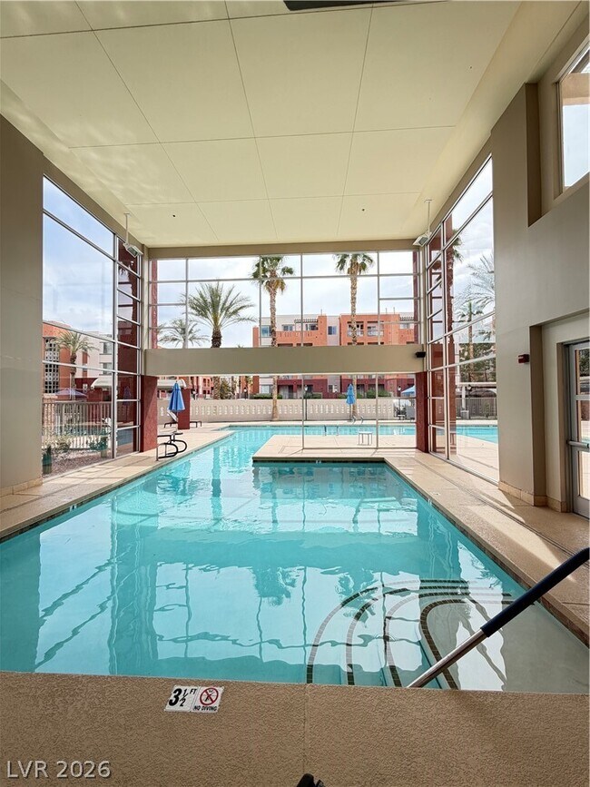 Foto del edificio - 87 E Agate Ave