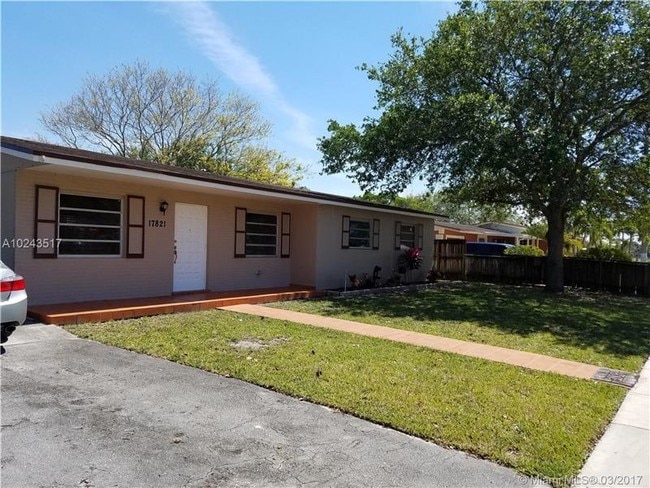 Building Photo - 17821 NW 79th Pl
