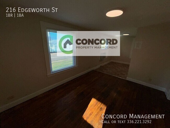 Foto del edificio - 216 Edgeworth St