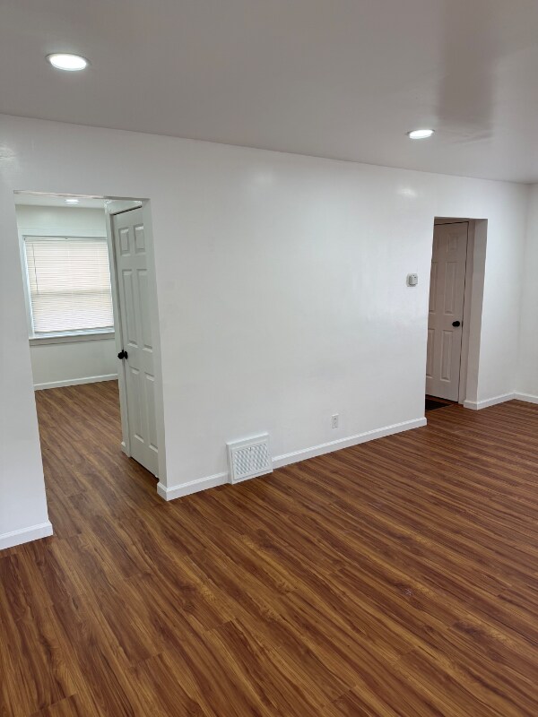 Foto del edificio - 17179 Ontario St