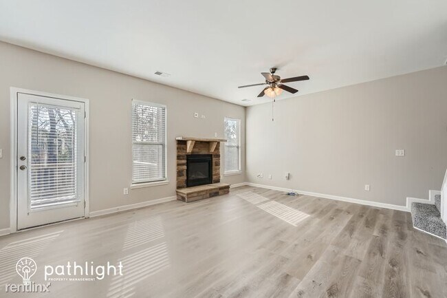 Foto del edificio - 5 br, 3 bath House - 718 Lilac Mist Dr UNIT