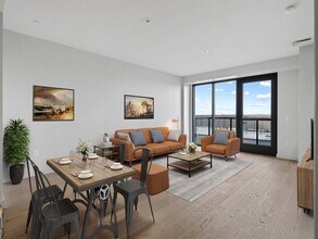 Building Photo - 375 Canal St