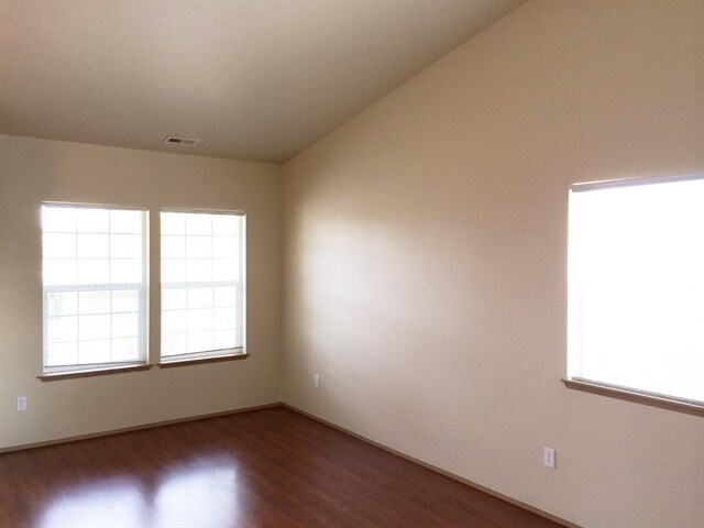 Foto del edificio - 6618 105th St NE