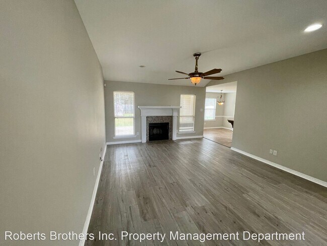 Building Photo - 3 br, 2 bath House - 8356 Willow Trace Loop