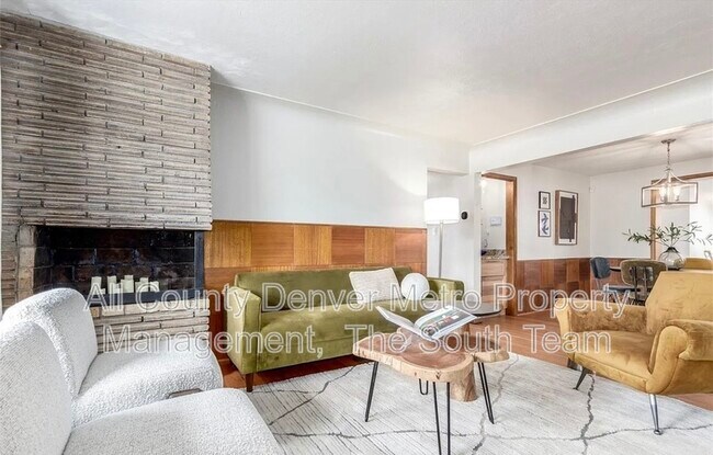 Foto del edificio - 1370 Upham St