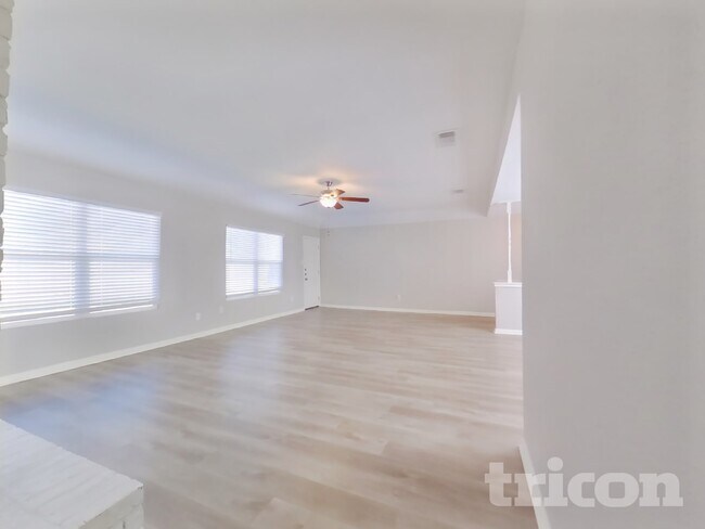 Foto del edificio - 17506 Sundrop Ln