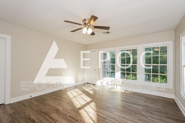 Foto del edificio - 3000 Morrow Ave