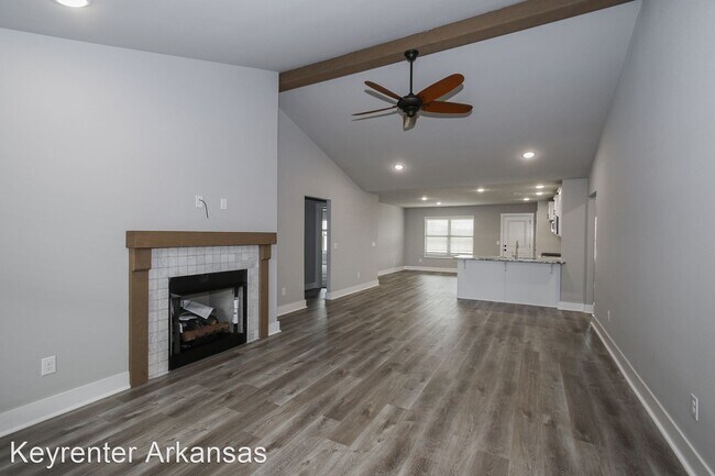Building Photo - 4 br, 2 bath House - 1130 Moonrise St