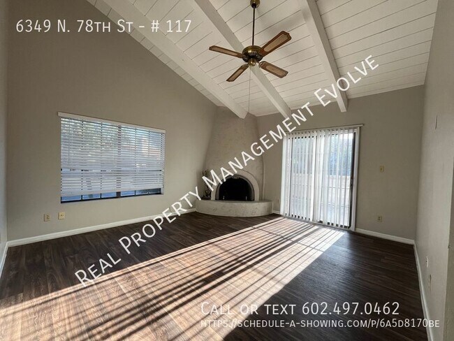 Building Photo - Arroyo Verde Gem!!