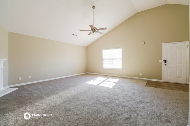 Building Photo - 6700 Browns Mill Ferry Dr