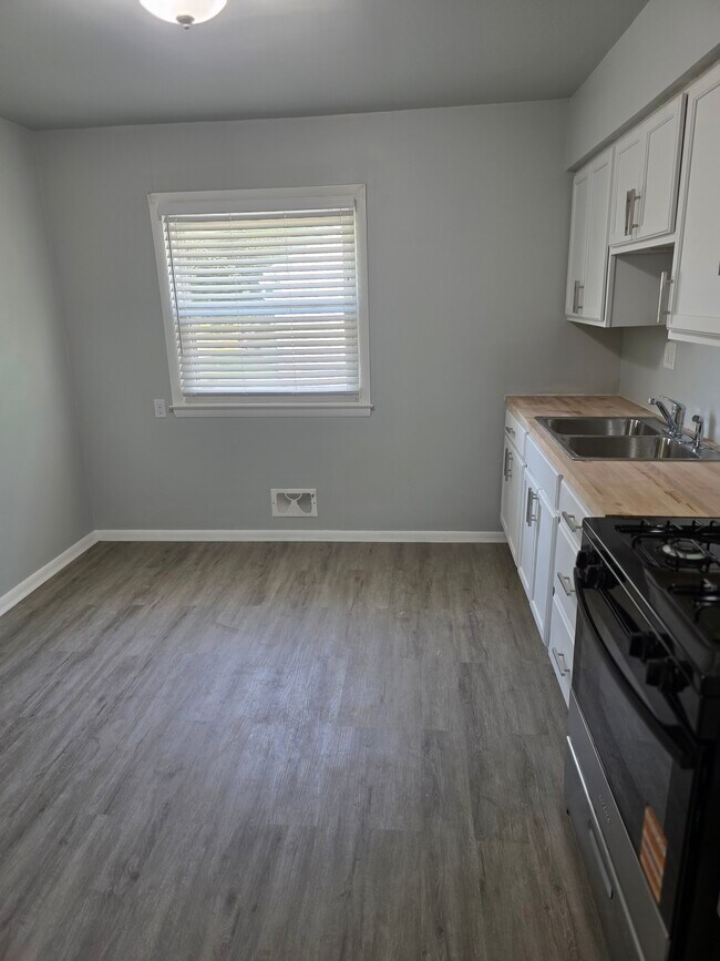 Foto del edificio - 5418 N 53rd St