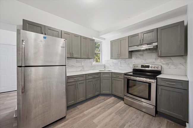 2 Bed 3 Full Bath House North Philly - 2 Bed 3 Full Bath House North Philly