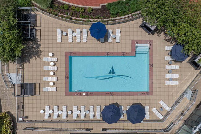 Piscina - Beacon Harbor Point