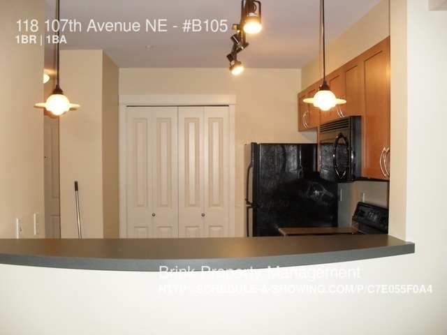 Building Photo - 118 107th Ave NE