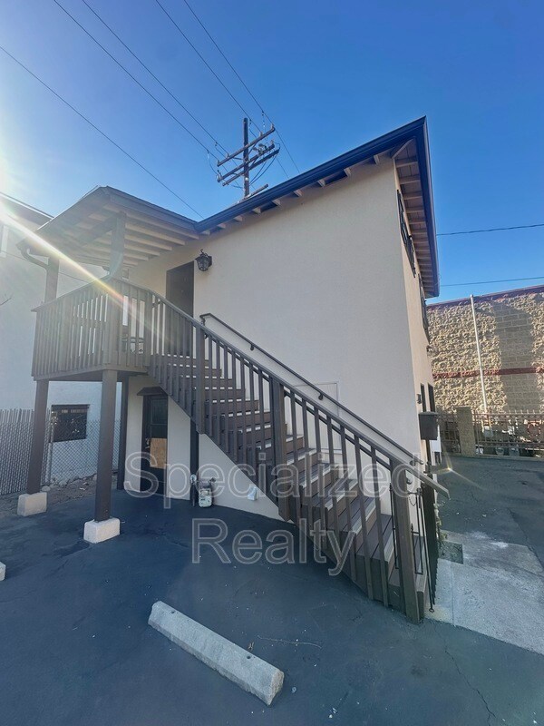 Foto del edificio - 438 Arden Ave