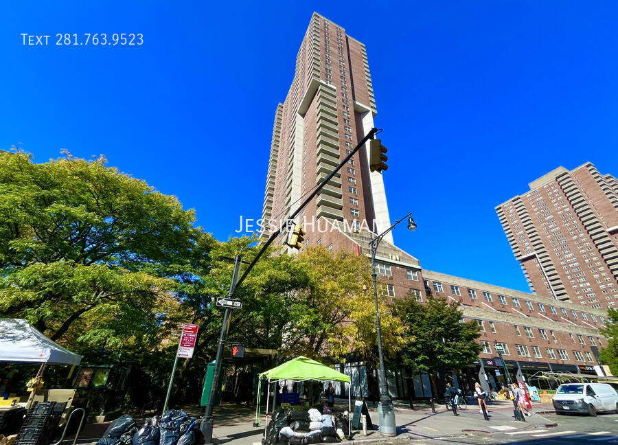 Foto principal - 310 Greenwich St