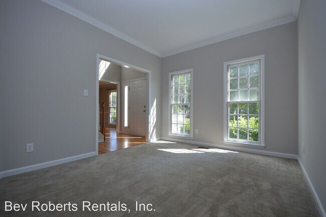 Building Photo - 3 br, 2.5 bath House - 106 Covewood Court
