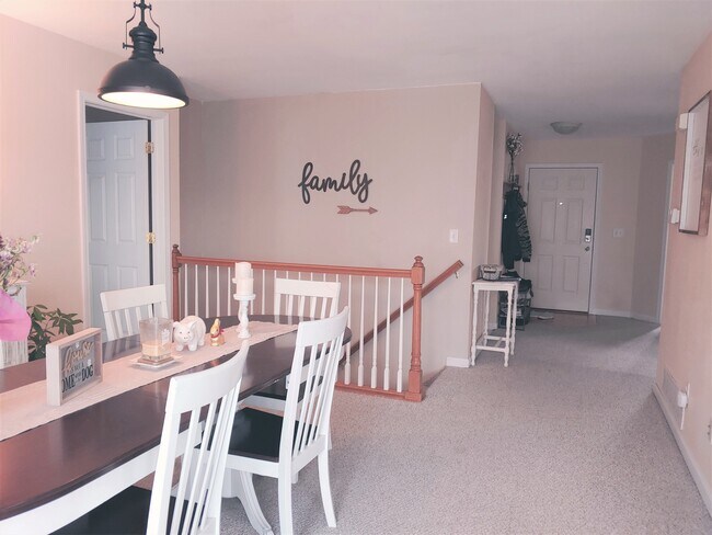 Photo - 4811 Expedition Dr House