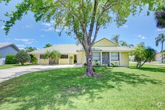 Building Photo - 6833 Bianchini Cir
