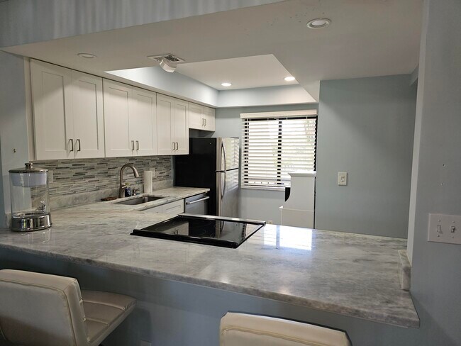 Building Photo - 3050 Presidential Way