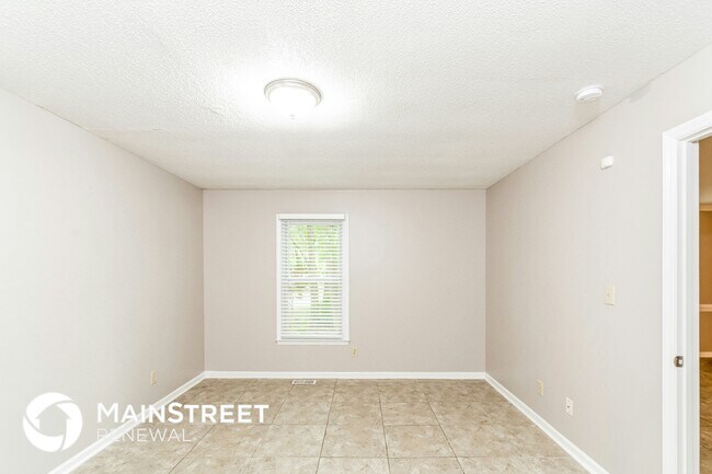 Foto del edificio - 405 Hunters Ridge Dr